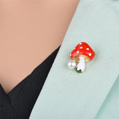 Cute Mushroom Women Brooches Yellow Blue Red 29*23mm Fashion Jewelry Simulation-Pearl Mushroom Brooch Pins For Girls