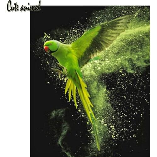 Full Drill Square 5D Diamond Painting Green Flying Parrot Cross Stitch Diamond Embroidery Mosaic Bird Wall Stickers Home Decor