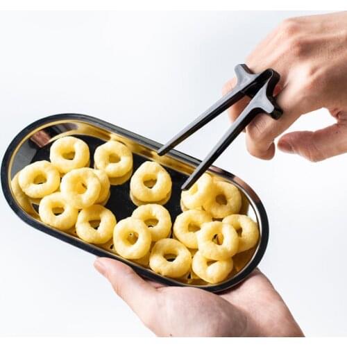 Play Game Finger Chopsticks Lazy Assistant Chopstick Holder Snacks Not Dirty Hand Chopsticks New Product Finger Ring Lazy Tool