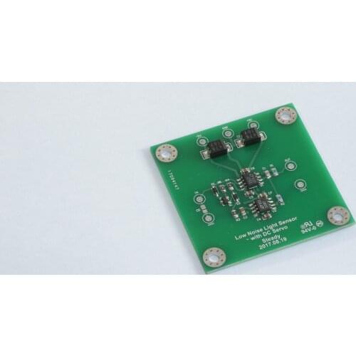 Low noise photodiode amplifier circuit is suitable for precision optical analysis instruments