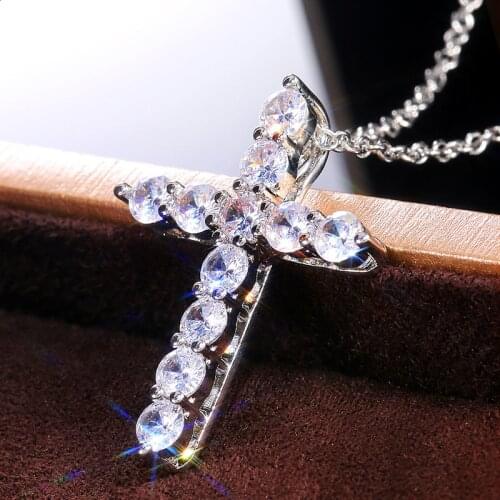 Huitan Simple Stylish Women Cross Pendant Necklace Brilliant Cubic Zirconia Dance Party Daily Wear Versatile Jewelry Wholesale