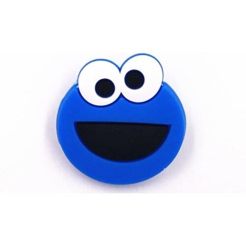 1Pcs Cheerful Personality Big Bird Pins Cute Red Elmo Label Kids Favorite Decoration For Clothing Hats Children Gifts