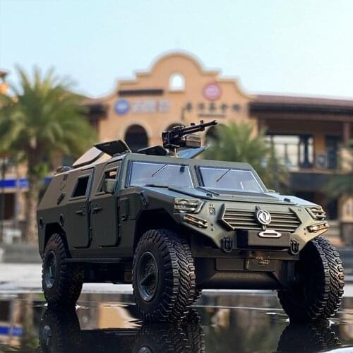 1:24 Military Armored Car Model Alloy Diecasts Toy Off-road Vehicles Tank Model Metal Police Explosion Proof Car Childrens Gift