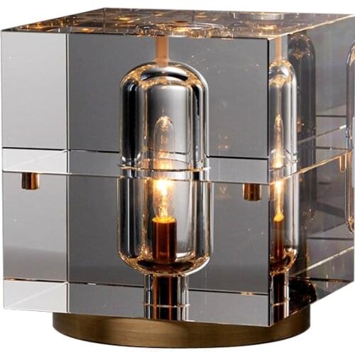 Modern light luxury crystal table lamp personality fashion living room study bedroom bedside table lamp