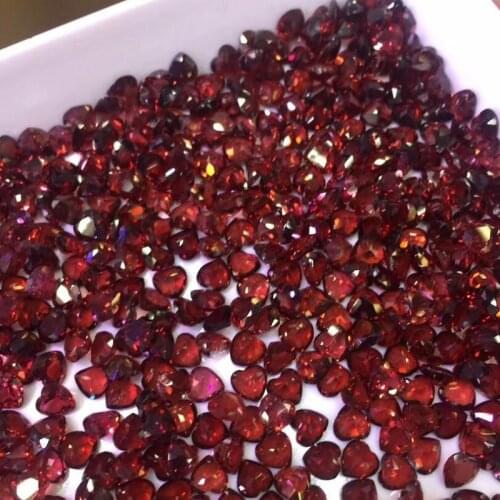Natural Garnet Circle 6*6 heart-shaped 6*6 mm Ring Surface Jewelry Making Accessories Bead Pendant Material