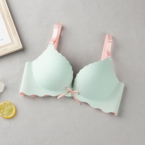 Sutia Plus Size Bras for Women Sexy Large Cup Bra Big Size Seamless Wireless Push Up Bra Ladies Brassiere Support Everyday Bra
