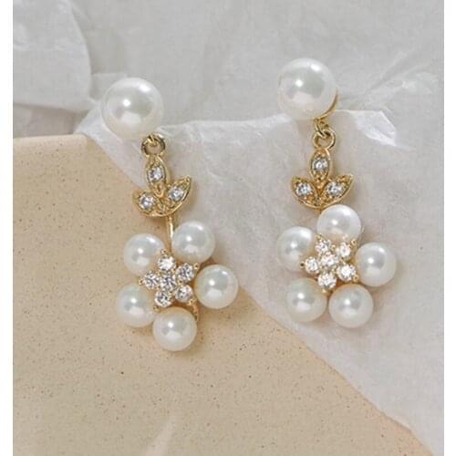 2020 New Product Pearl Crystal flower Leaf Earrings Female Design Simple Earrings Wedding Party Jewelry Gift