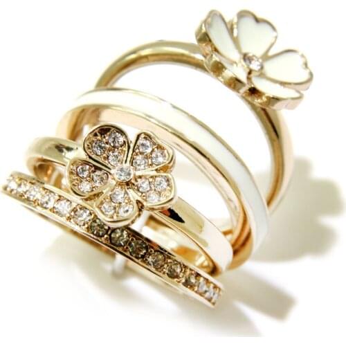 4 pcs/set Cute Rings Set 2021 New Arrival Brand Fashion Gold Color Rhinestone Flowers Finger Rings For Women Girl Party Gift