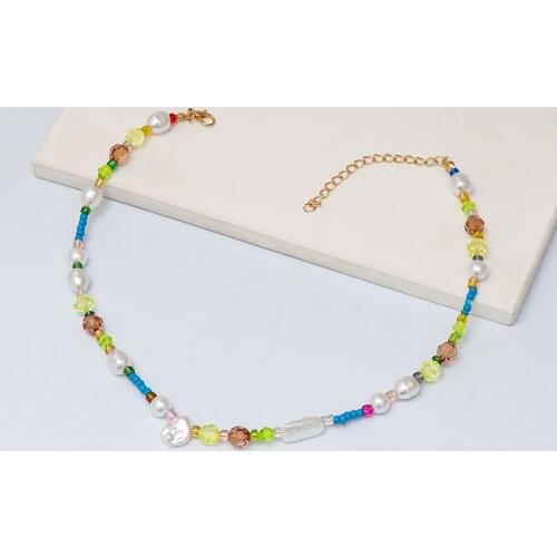 Wholesale Bohemia New Resin Necklace Pearl Beaded Neck Chain Streetwear Fashion Design Engagement Necklace For Women 2021