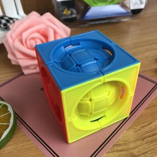 Newest Hot Selling Deformed 3x3x3 Centrosphere Cubo magico 3x3 Magic Cube Puzzle Stickerless Educational Gift Kid Toys Games