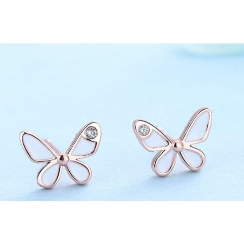 New Design Mini Butterfly Earrings Simple Girl Summer Jewelry Fashion Body Penetrating Lady Cocktail Party Party Stud Earring