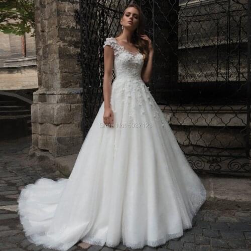 Cap Sleeves Wedding Dresses A Line 3D Flowers O Neck Open Back Bridal Wedding Gowns Vestido De Noiva Court Train