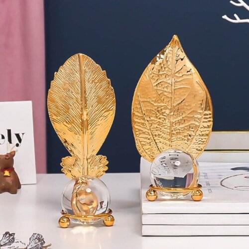 Desktop Decoration,Crystal Ball Golden Leaf Ornaments Luxury Iron Art Handicraft Desktop Decoration