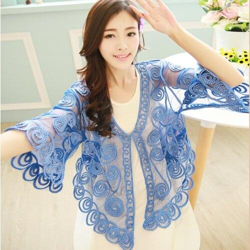 Large Size Retro Women Lace Stitching Embroidery Floral Cardigan Half Flare Sleeve V Neck Beach Holiday Sheer Caple Coat