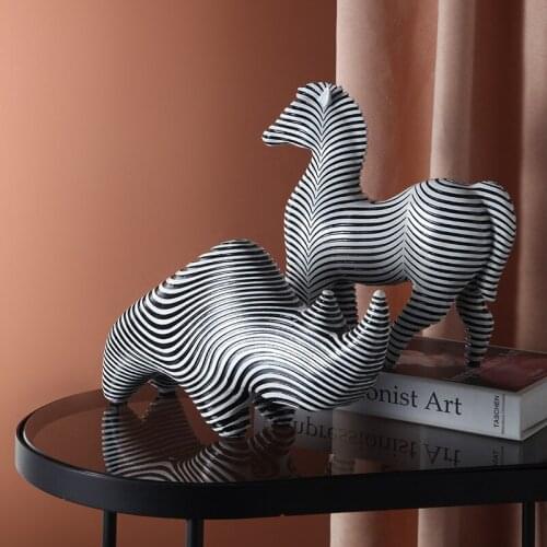 Nordic creative Zebra Resin Animal Figurines Ornaments Animal abstract art model Home Decoration Accessories crafts