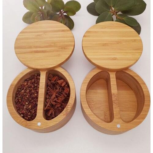 Spice Jar Wooden Round Natural Bamboo Salt Box Container Modern Kitchen Storage Case With Magnet Lid Herb Spice Tools Salt Box