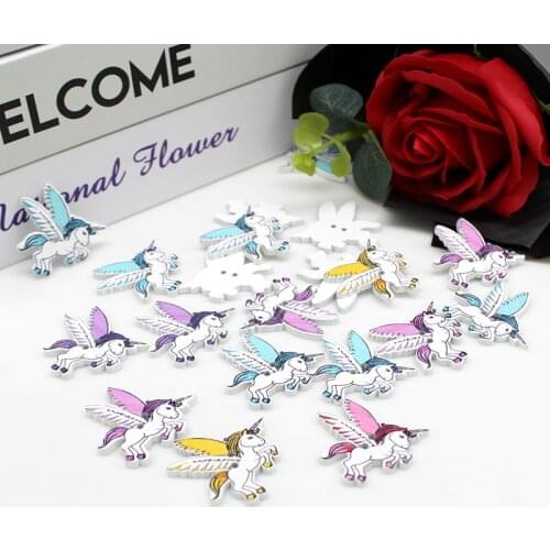 40pcs Cartoon flying horse Wood Buttons for Sewing Scrapbooking Clothing Headwear Handmade Crafts Home Decor Accessories