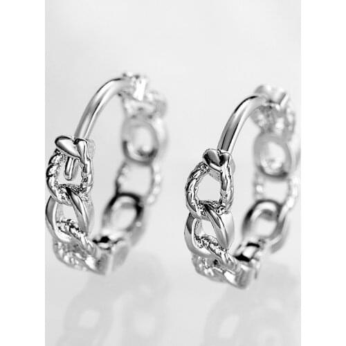 Huitan Simple Chain Circle Earrings Women Link Twisted Geometric Hoops Party Daily Wear Jewelry Hot Sale Statement Accessories