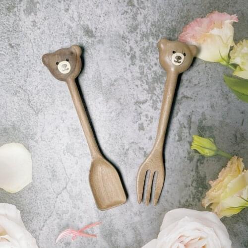 Cute Winnie wood spoon & Fork