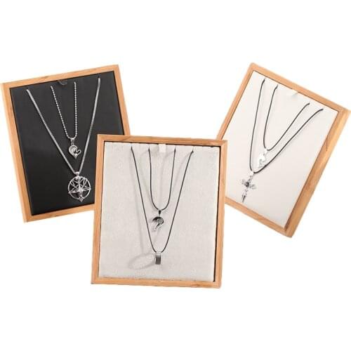 1 Pc Bamboo Pendant Necklace Display Stand Velvet Suede/PU Leather Jewelry Display Case Storage Tray Necklace Stand