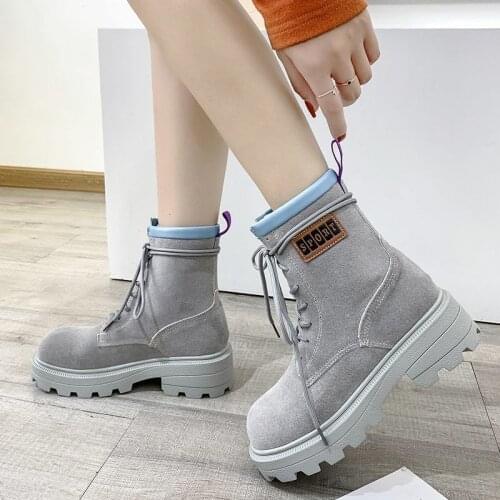 2021 Platform Womens Shoes Chunky Sole Sneakers Height Increasing Women Boots Thick Sole Shoes Woman Big size 35-43