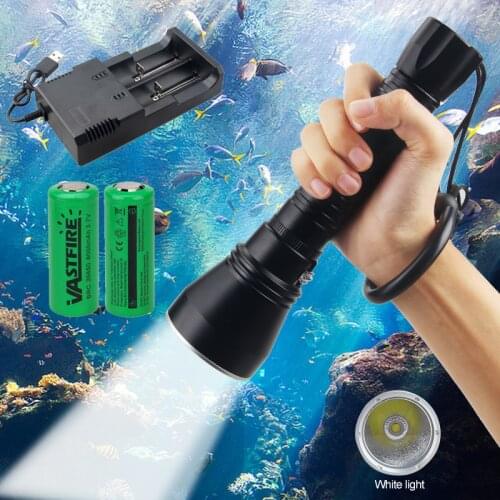 XHP70 2 LED Diving Flashlight Underwater 100 m Waterproof Diving Torch Slide switch Lantern With Wrist Strap+battery+charger