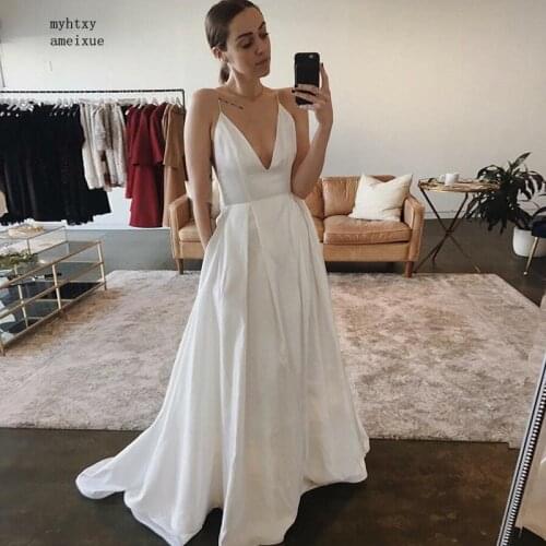 Sexy Deep V Neck Spaghetti Straps Wedding Dress Backless Wedding Gown Satin Bridal Dress 2020 Vestido De Noivas Casamento
