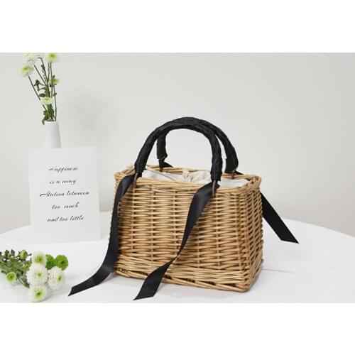 Handmade Womens Handbag Tassel Wicker Woven Straw Bag Female Summer Beach Bag Rattan Top-handle Tote Bohemian Square Bali Box