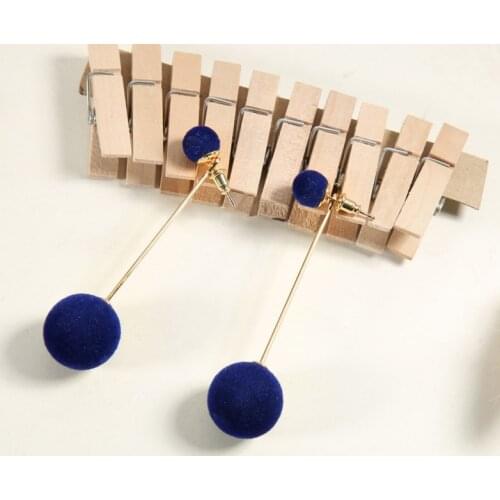 Sweet Simple Plush Ball Earrings for Women Korean Style Long Tassel Pendant Earring Japan Winter Fashion Jewelry Wholeslae