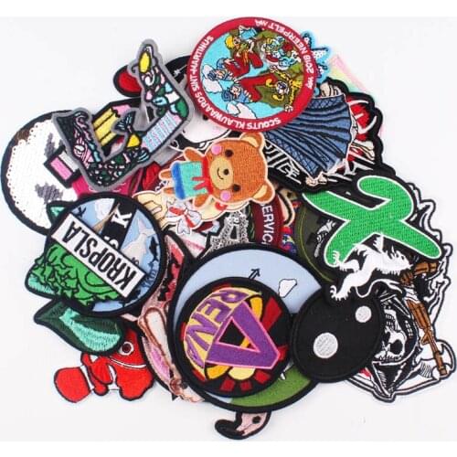 20PCs Mix Iron On and Sew-On Patches For Clothing Embroidery Patch Summer Fabric Fashion Badge Stickers Jeans Decoration DIY