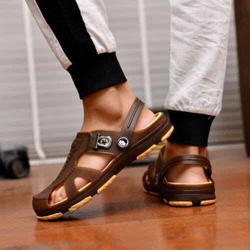 2021 Summer New Mens Sandals Lightweight Beach Slippers Non-slip Mule Men Women Garden Shoes Casual Flip Flops TX439