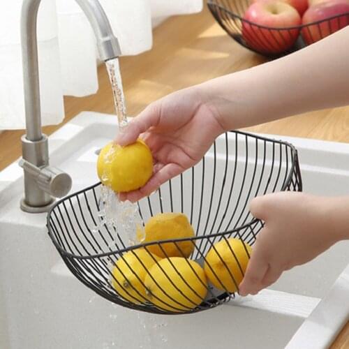 Nordic Fruit Basket Fruit Drain Basket Home Iron Fruit Bowl Holder Storage Basket Metal Bowl Storage Container for Living Room