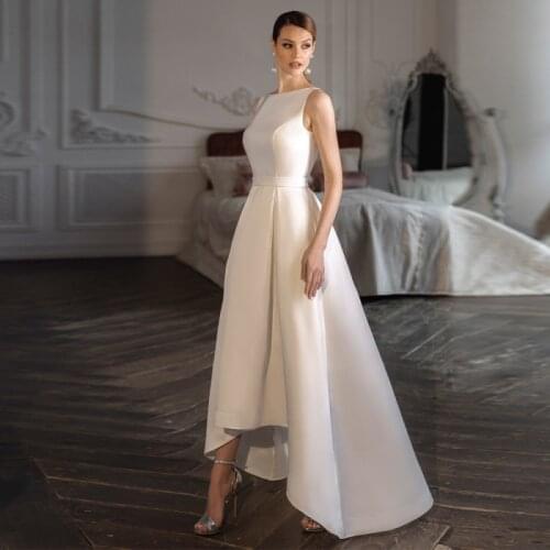 Fanweimei Round Neck Backless Vestidos Elegant Wedding Dresses Satin Bateau Sleeveless Backless High Low Bridal Gowns