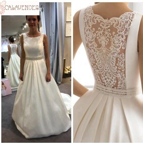 White O-Neck Satin Wedding Dresses Pleated A Line Wedding Gowns Beaded Robe De Mariee with Lace Back