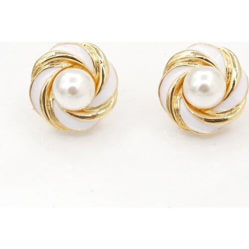 New Round Twisting Alloy Center Big Sleek White Simulated Pearl Ball Stud Earrings Fashion piercing Jewelry