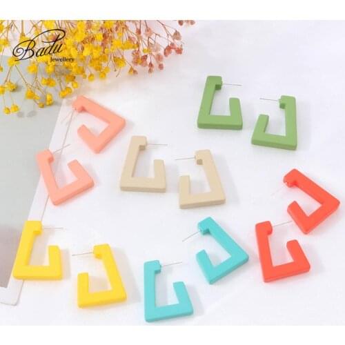 Badu 2019 Korean Women Stud Earrings Fashion Geometric Sweet Colors Scrub Acrylic Earrings Female Jewelry Accessories Gift