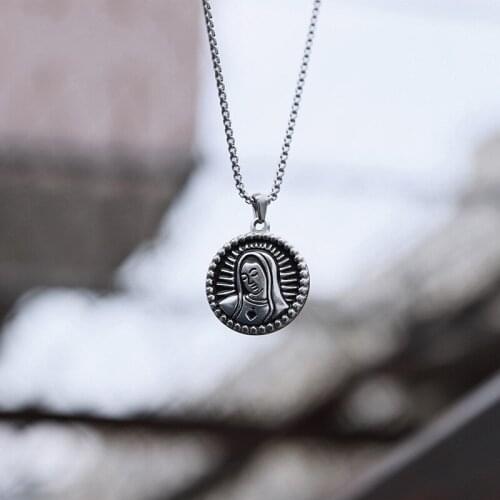 Top Quality Small Matrona Mary Pendant Steel Pray Necklace Charm 60CM Chain Religious Jewelry Church Virgin Mary Necklace