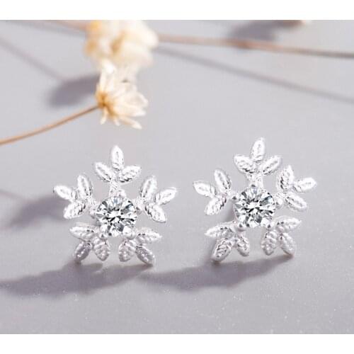 Simple 925 Sterling Silver Crystal Snowfake Stud Earrings For Women Prevent Allergy Brincos pendientes A141