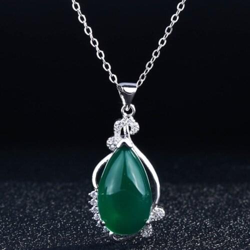 Vintage Natural Green Chalcedony Stone Jewelry Geometric Water Drop Pendant Necklace For Women Wedding Anniversary S925 Choker