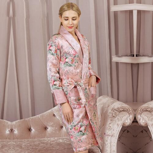 High Quality Real Silk Sleeping Robe Female Winter Thicken Natural Silk Sleepwear Women Printed Long-Sleeved Bathrobes YE2028
