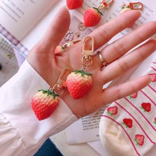 5PCS/LOT Cute Metal Keychains Toys Pendant Friut Pendant Stuffed Ball 3cm Strawberry By Phone Bags Accessories Gifts DCM001