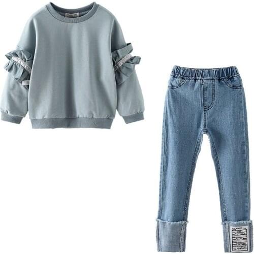 Kids girls leisure suits Spring / autumn long-sleeved sweater coat + denim pants 2pcs sets of new large child sports suit
