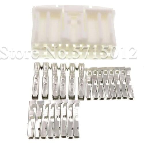 22 Hole 917989-1 Auto Electrical Wire Connector Car Cable Socket With Terminals