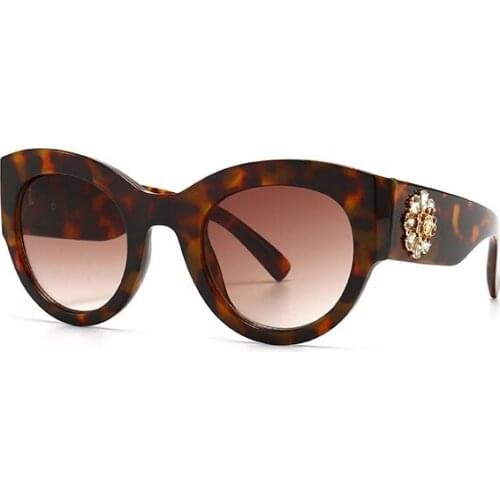 Luxury Crystal Petals Sunglasses For Women Gorgeous Fashion Ladies Sun Glasses Oval Frame Designer Shades