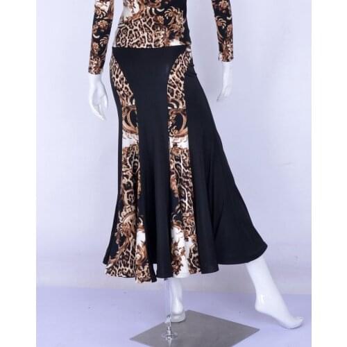 Dance, ballroom dance, modern dance, arc trim on both sides of the show, slender modern dance practice skirt S13035