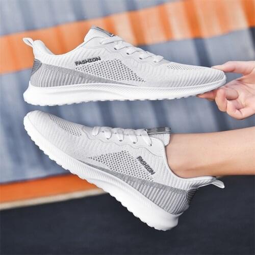 Large size womens shoes 35-42 fashion running shoes breathable wear-resistant sports casual mesh shoes 2021 new