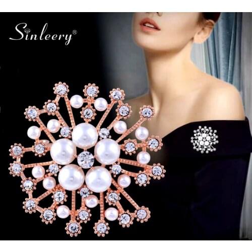 SINLEERY Dazzling Winter Snowflake Flower Brooch Yellow Rose Gold Silver Color Crystal Pearl Brooch For Women Jewelry XZ104 SSC