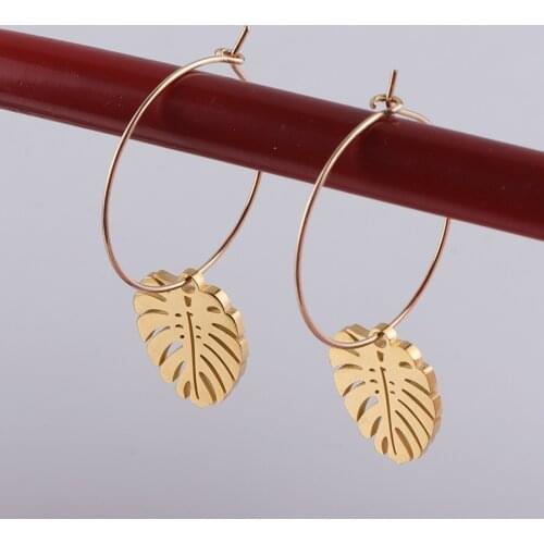 New Fashion Gold Color Monstera Leaf Charm Earrings for Women Gold Tiny Coconut Palm Leaf Hoop Earrings Beach Jewelry