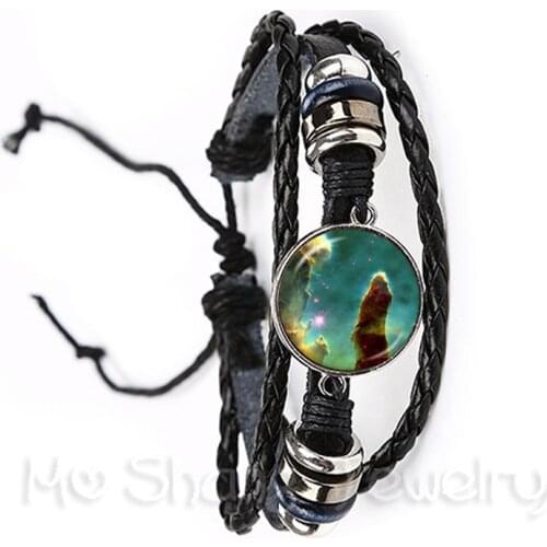 2018 New Classic Galaxy Bracelet Men Women Universe Outer Space Nebula Charms Black/Brown Leather Bangle Best Gift