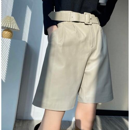 Excellent Texture100% Lambskin Bermuda Shorts Womens Straight Waist Real Leather Casual Pants With Belt Chic Rum Brown Trousers